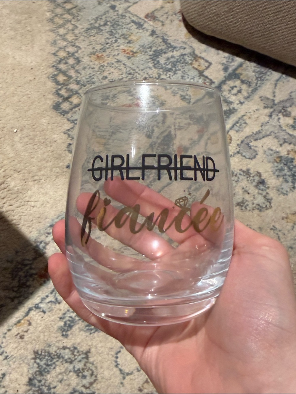2 Fiancée wine glasses (stemless) - perfect for an engagement gift